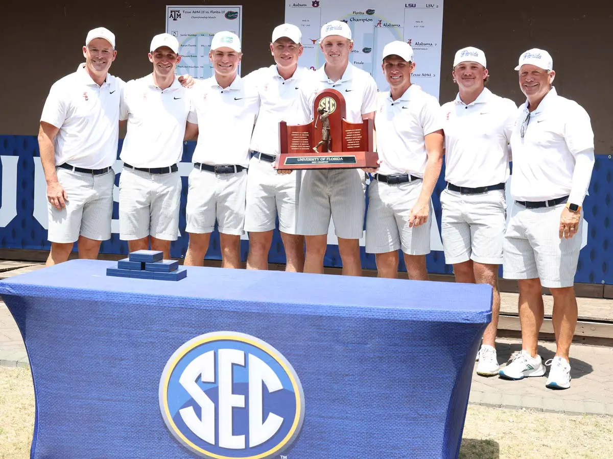 MEN'S GOLF team