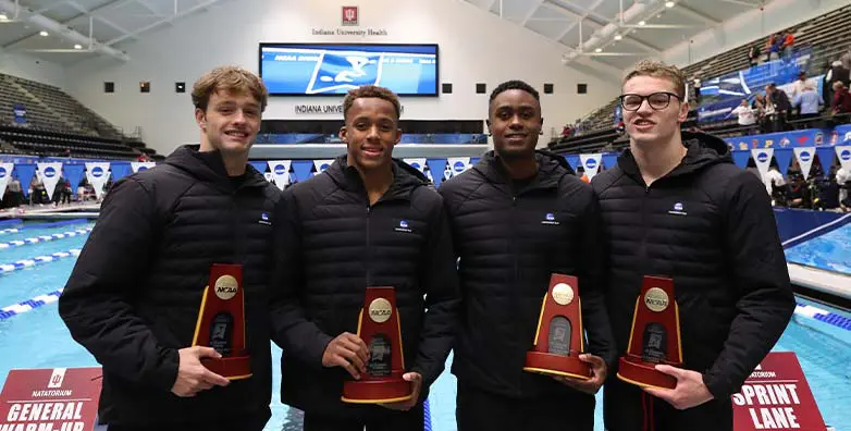 Men's Relay Team